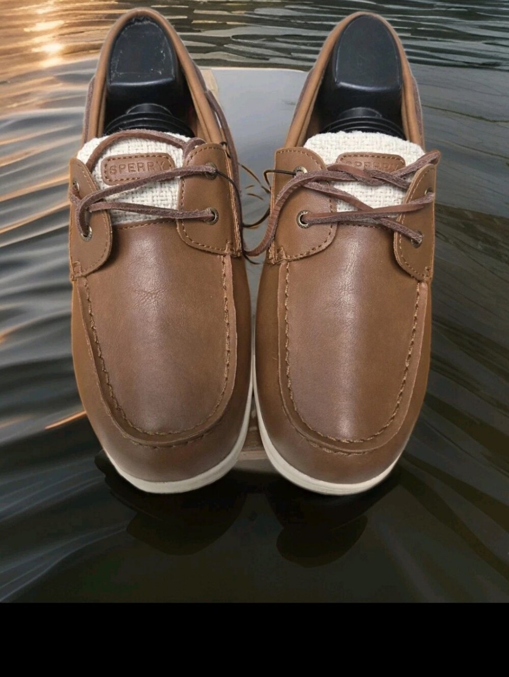 Sperry Women’s Tan/Brown Leather Deck Shoes Size 10
